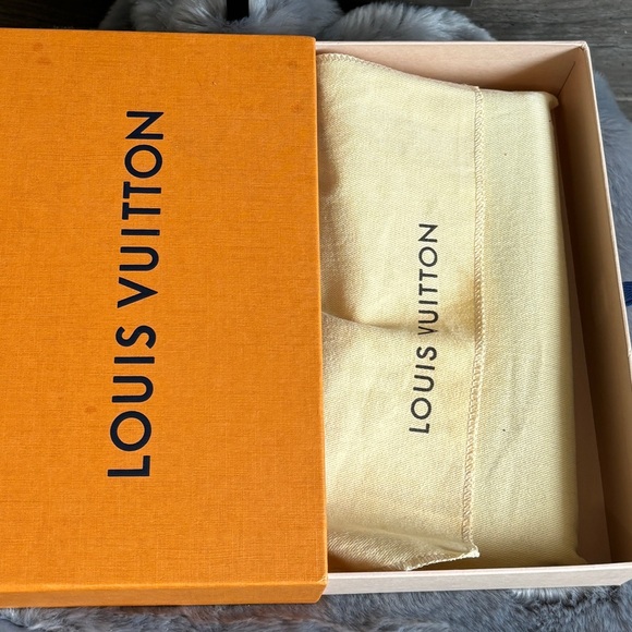 🌸RARE Louis Vuitton Black Denim Monogram Zippy Wallet🌸 - Picture 3 of 16